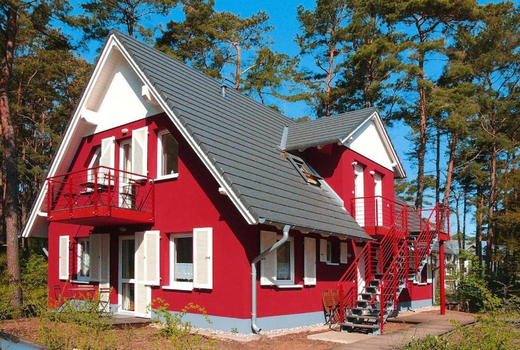 Inviting Holiday Home With Garden Trassenheide Exterior photo