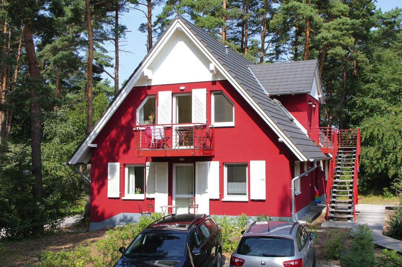 Inviting Holiday Home With Garden Trassenheide Exterior photo